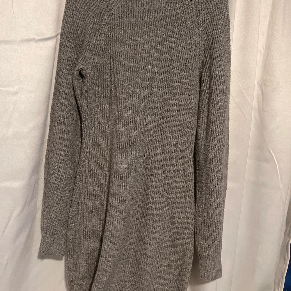 Grey knitted dress nice fit